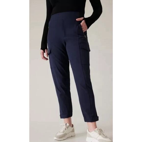 Athleta Sz. 0 Tall Endless High Rise Cargo Pant Navy NWOT $129 Gorpcore Packable - Picture 3 of 10